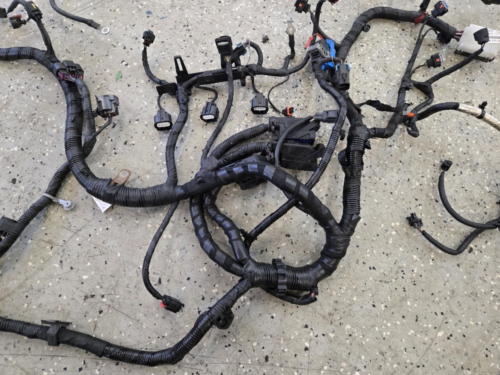 2017 CHEVROLET TRAVERSE Engine Wire Harness