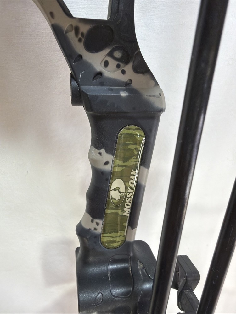 Mossy Oak Youth Compound Bow