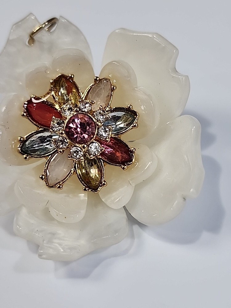 Flower Pendant White Pearlized Outer Petals Multi-Color HARD PLASTIC