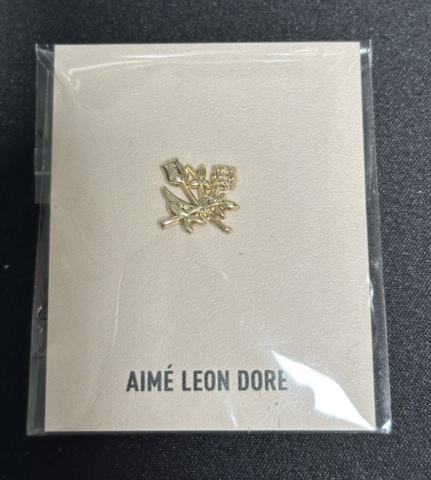 ALD / Aime Leon Dore Pin Crest