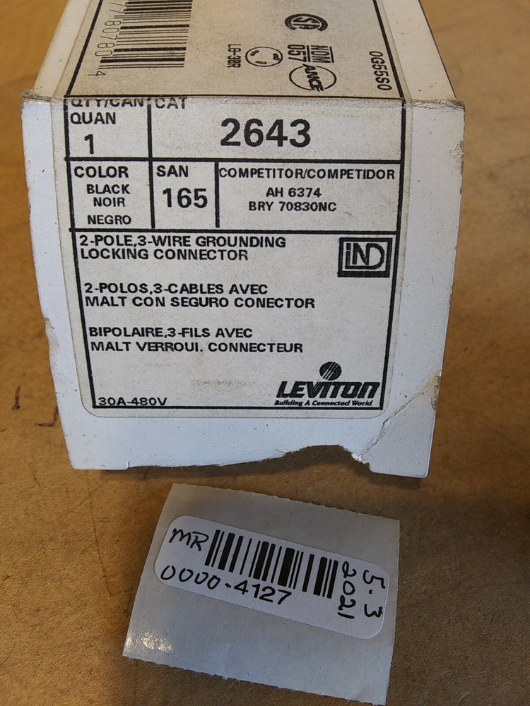 Leviton 2643 Locking Connector 2 Pole 3 Wire Grounding