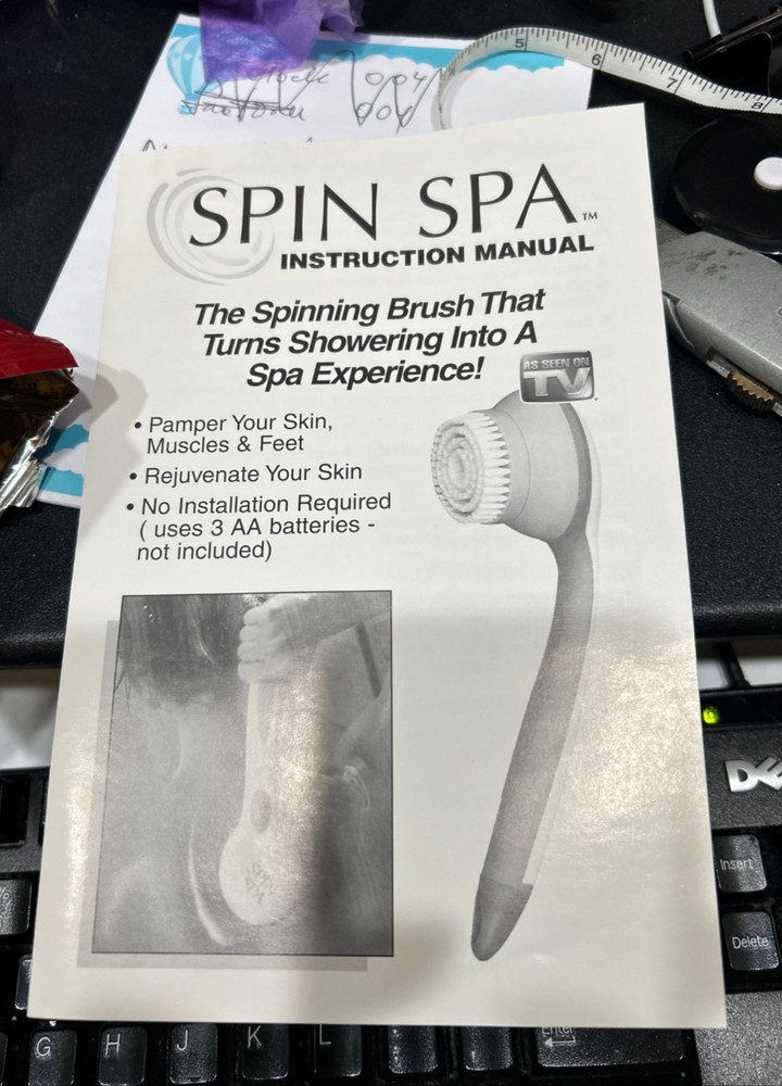 Spin Spa Spinning Shower Brush w/ Attachments NIB