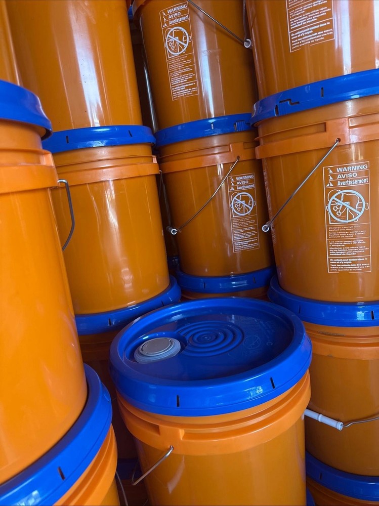 Laundry Detergent 5 gall Bucket
