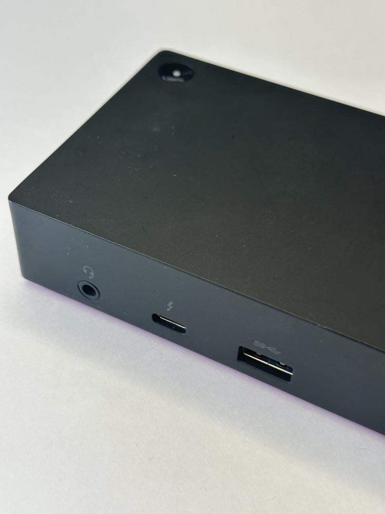 Lenovo ThinkPad Thunderbolt 3 Dock 40AC w/ 135W Adapter Tested Working