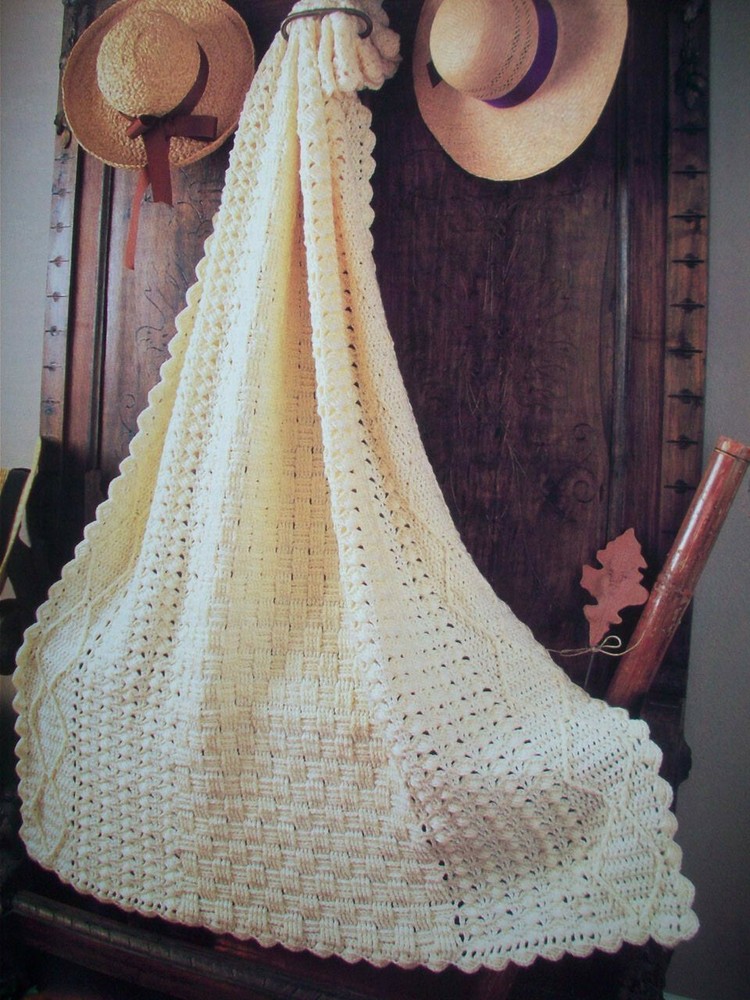 Hooked on Afghans crochet patterns 50 designs holidays