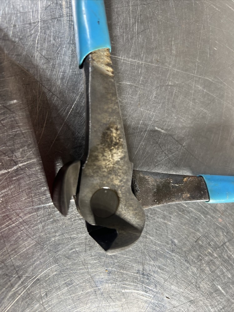 Vintage Blacksmith Nail Puller Electrician Pliers