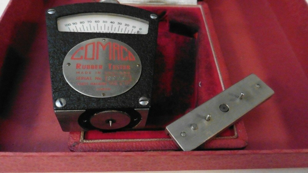 Coats Machine Tool Co. Ltd Comaco Rubber Tester