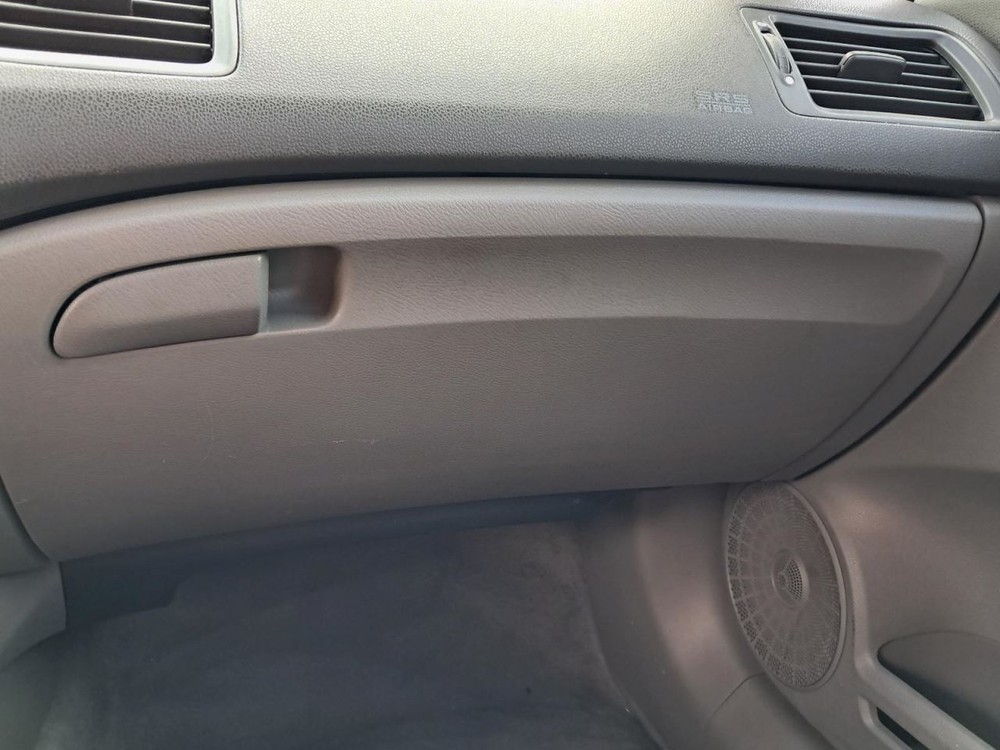CIVIC     2008 Glove Box 4817311