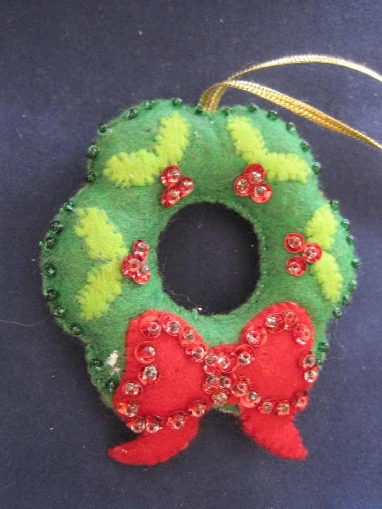 Handmade Bead Cloth Wreath Christmas Ornament