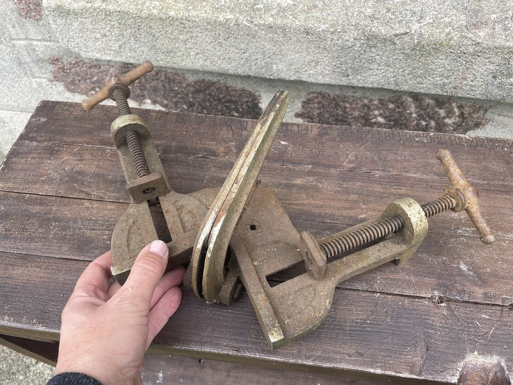 Vintage Carpenters Clamp