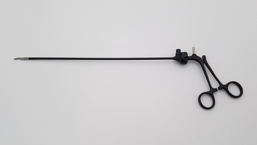 Insulated Laparoscopic Monopolar Curved Dissecting Forceps