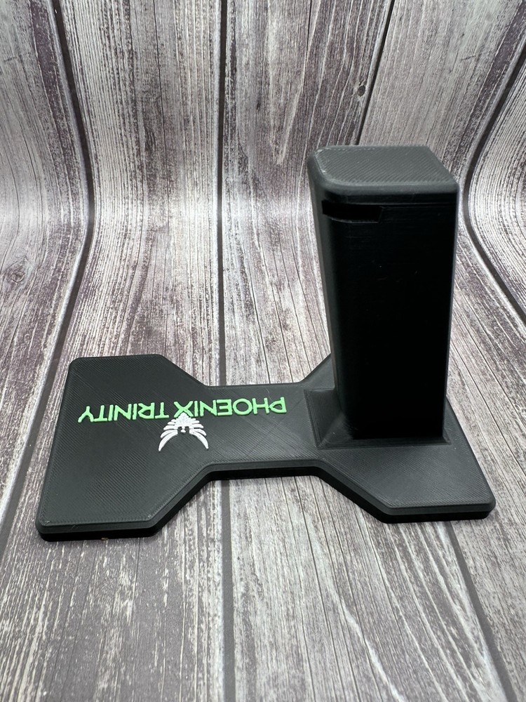Phoenix Trinity 2011 Pistol Display Stand And Safe Organizer
