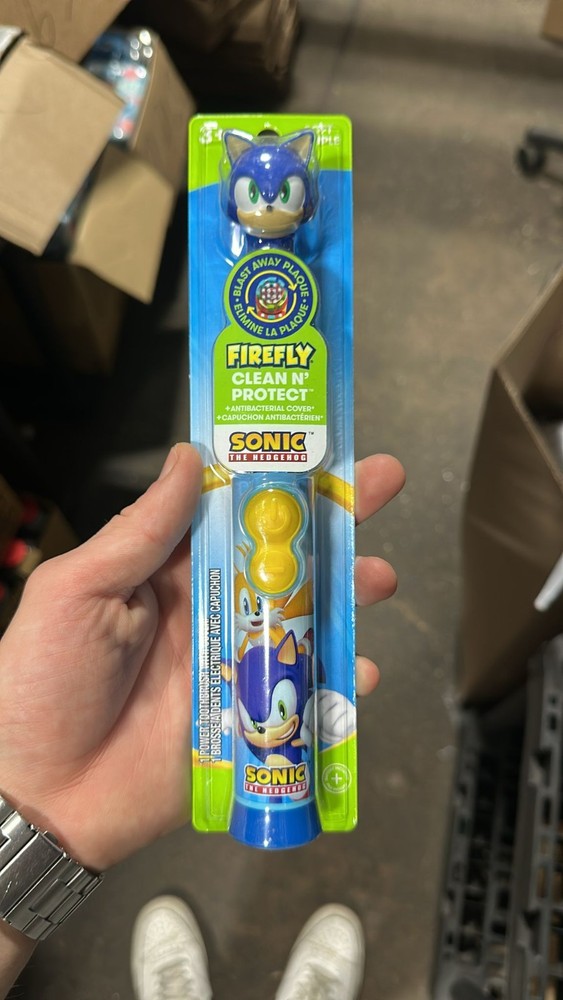 FIREFLY Clean N' Protect, Sonic The Hedgehog Toothbrush 2 PACK