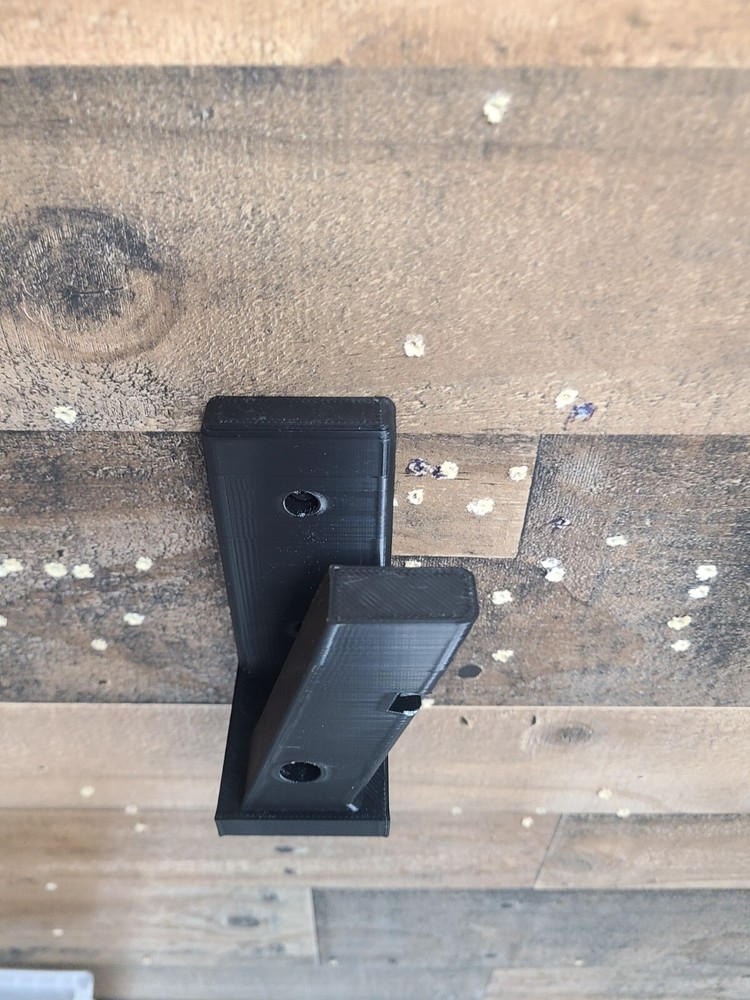 CZ-75 Wall Mount