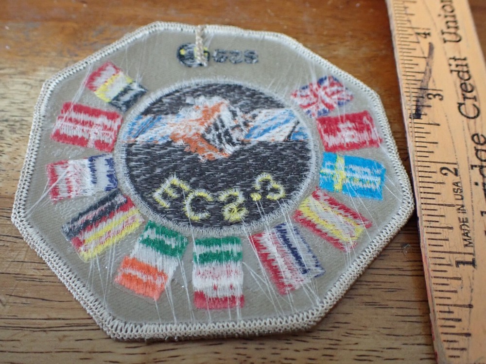 EECS-3 CESA INTERNATIONAL SPACE patch bx y #154
