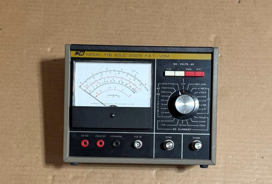 B&K Model 176 Solid State F.E.T - VOM