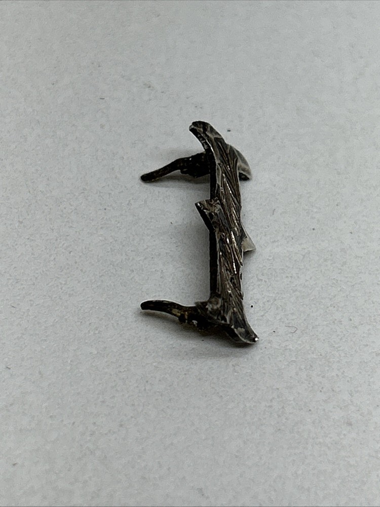 Vintage Sterling Silver Engraved Letter I