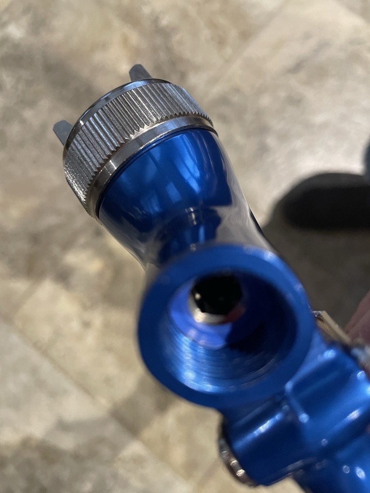 Devilbiss CVI Lightweight Gravity Feed Spray Gun