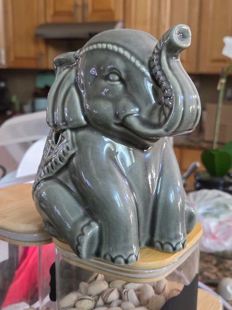 Ceramic Elephant w/ Trunk Up Tabletop Night Light Accent Lamp Corded TESTED