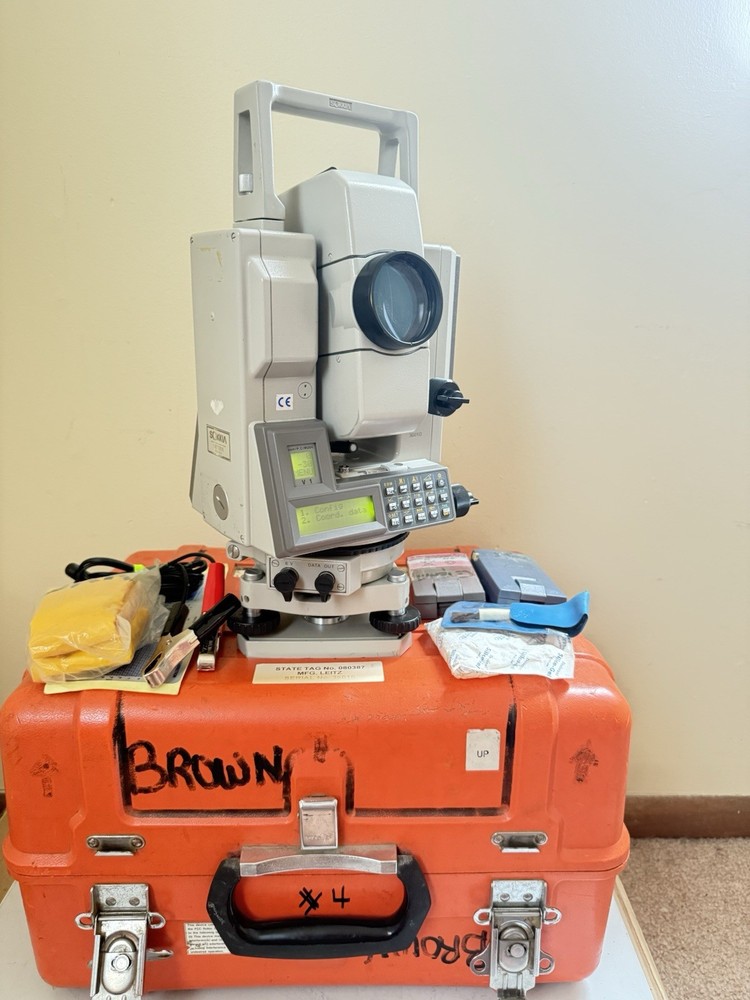 Sokkia Set2B total station