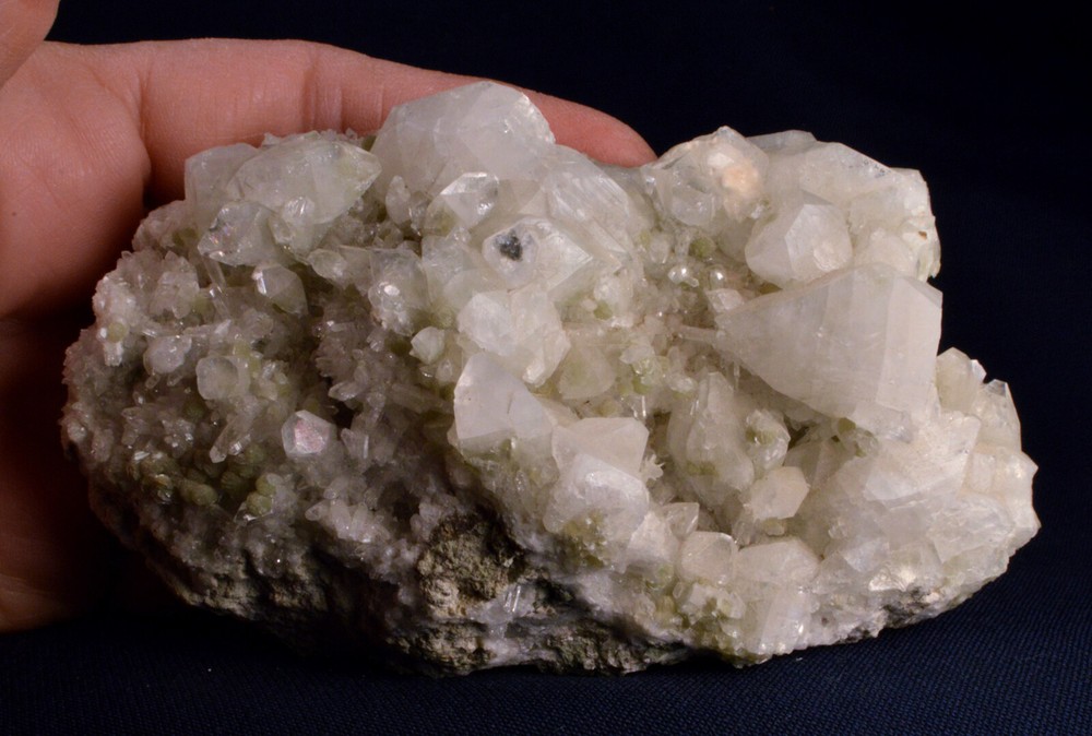 #8134 Apophyllite - India