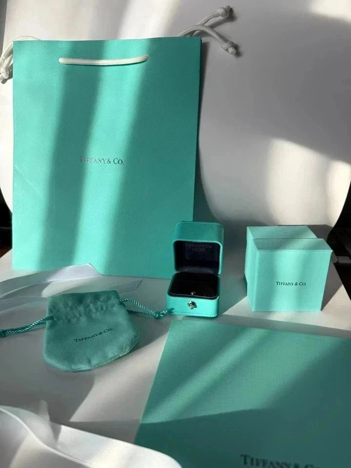 Tiffany & Co Engagement Ring Box + Outer Box Pouch with Certificate Folder Bag