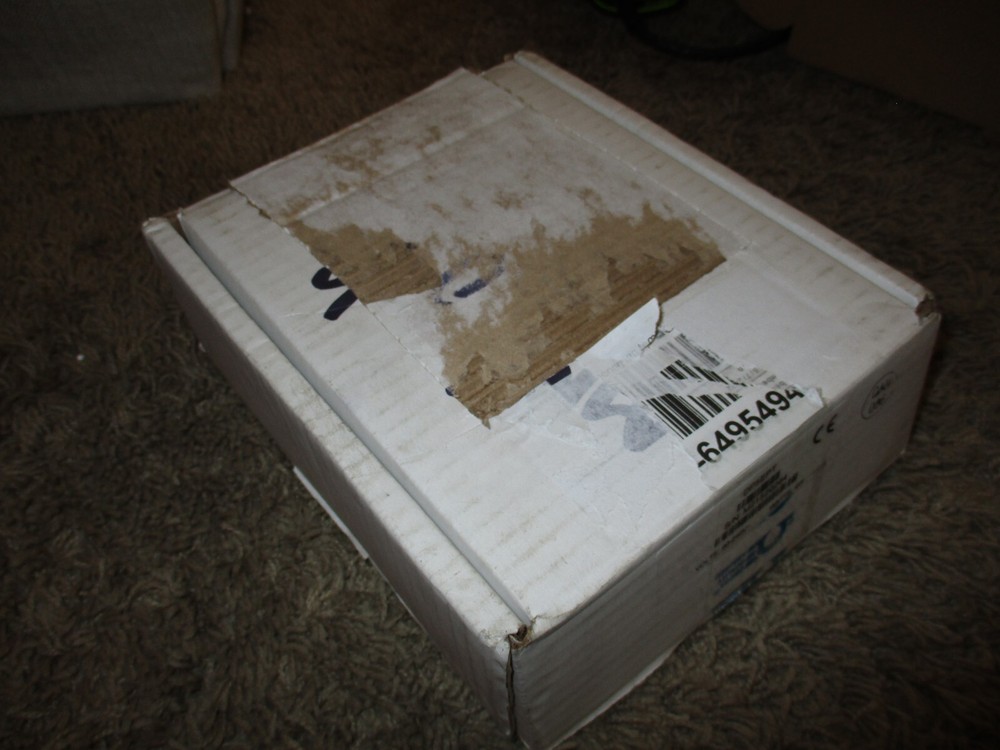 *OMEGA* DP8EPT Digital Panel Meter - Open Box