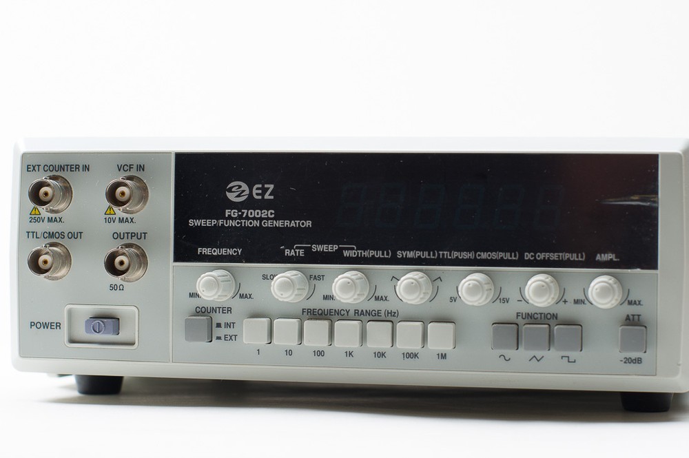 EZ Digital FG-7002C Sweep/Function Generator