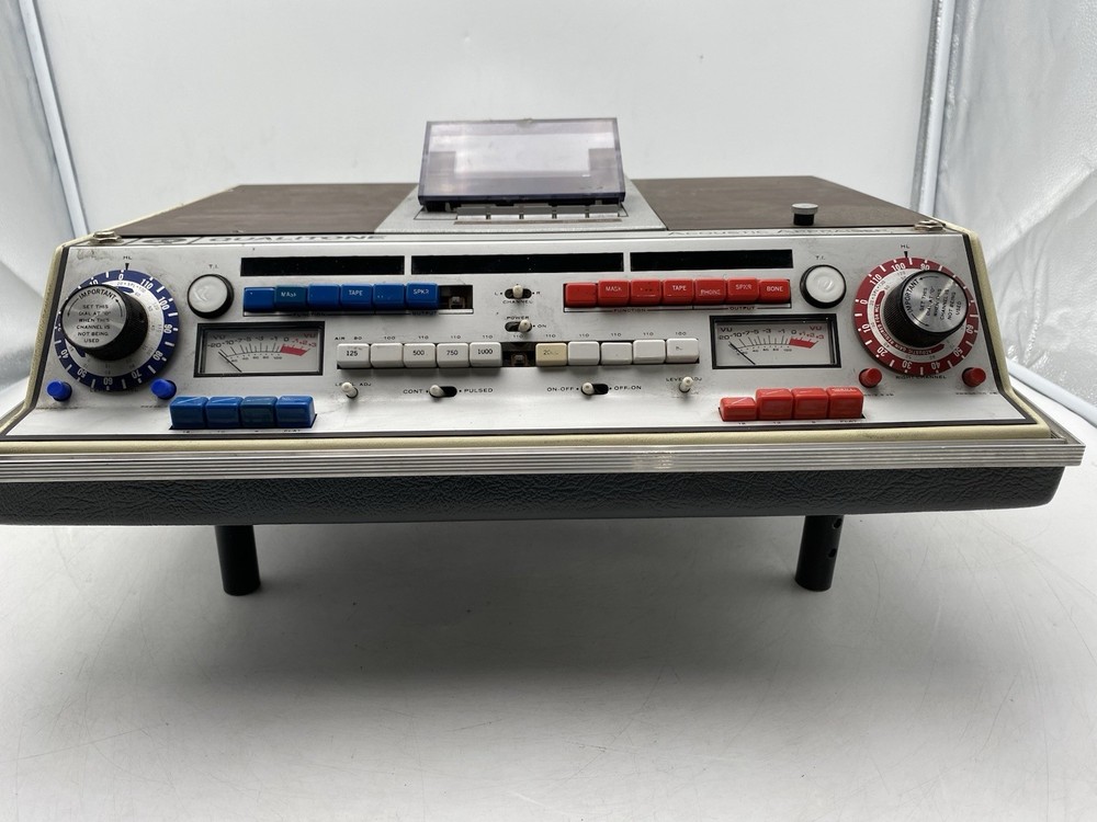 Qualitone Acoustic Appraiser Audiometer
