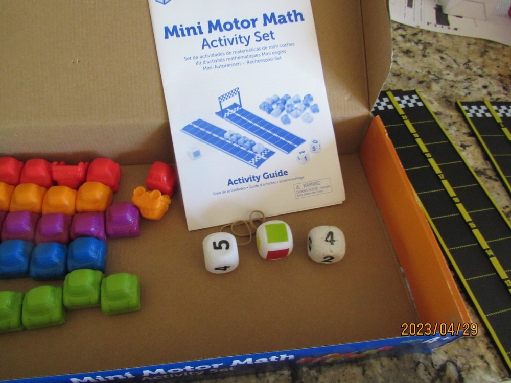Lot 2 Learning Resources-Mini Motor Math-Friendly Farm Activity Sets-Games