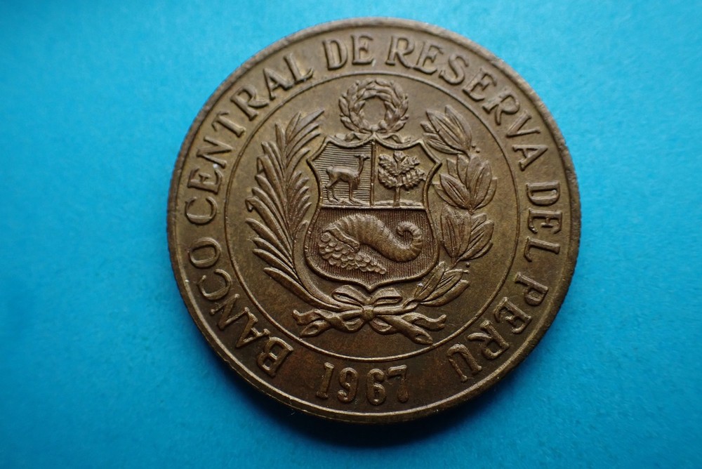 Peru, Un Sol, 1967, see images.