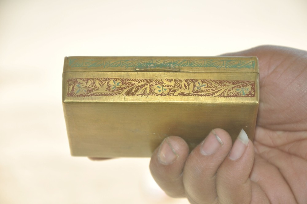 Vintage Brass Engraved Handcrafted Red Lacquer Work Cigar/Cigarette Box