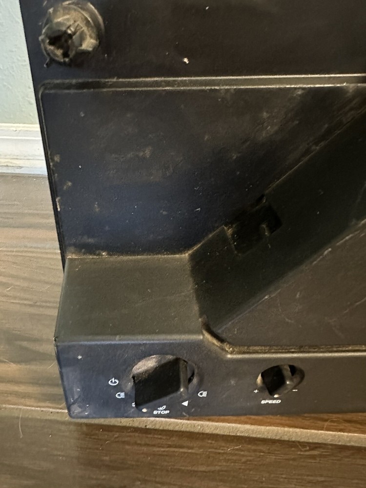 Bell & Howell 10MS 8mm Dual Super Variable Speed Black Projector Untested