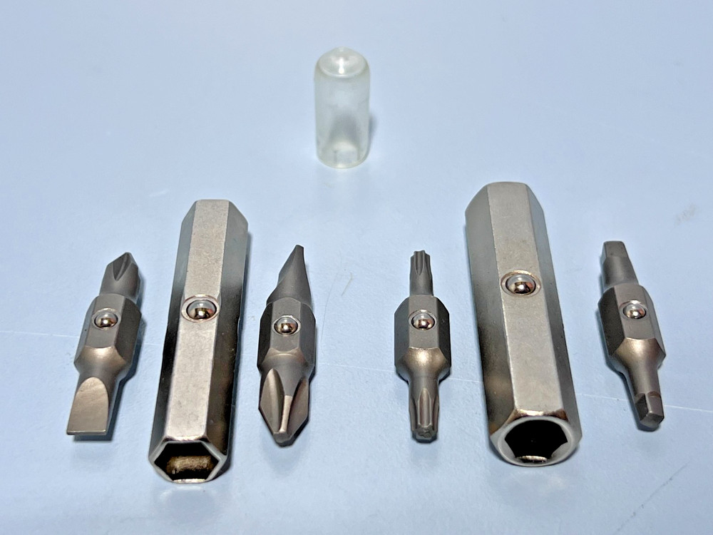 Klein 32500 11-In-1 Multi Tool Replacement Bit Assembly (HANDLE NOT INCLUDED)