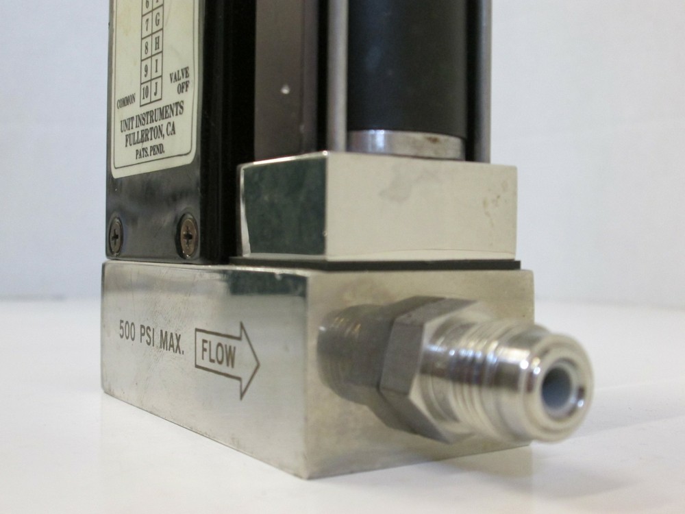 Unit UFC-1000, MFC, Mass Flow Controller, N2, 10 SLM, Used