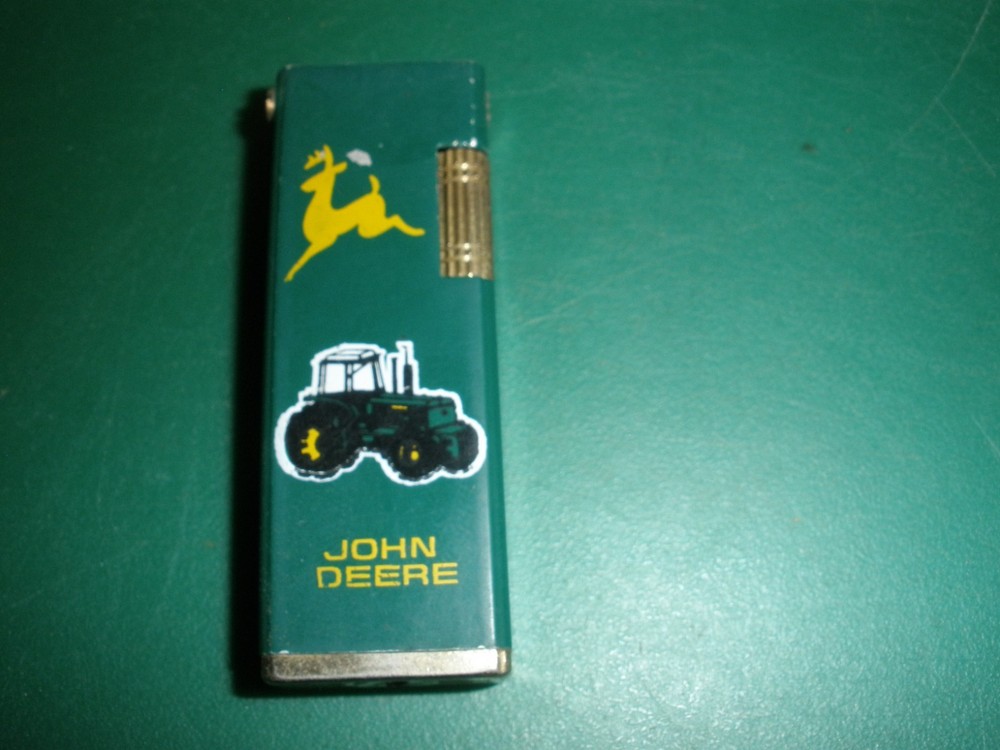 John Deere Lighter Needs Refill but Does Get a Flame (2)
