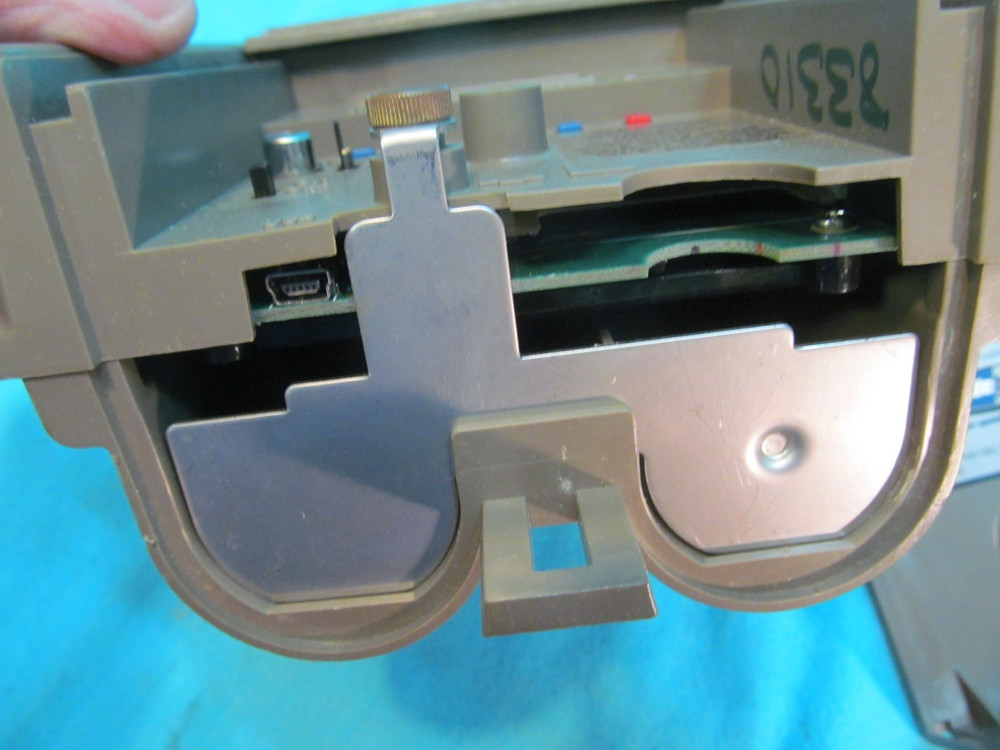 CUDDLE BACK DIGITAL TRAIL CAMERA UNTESTED