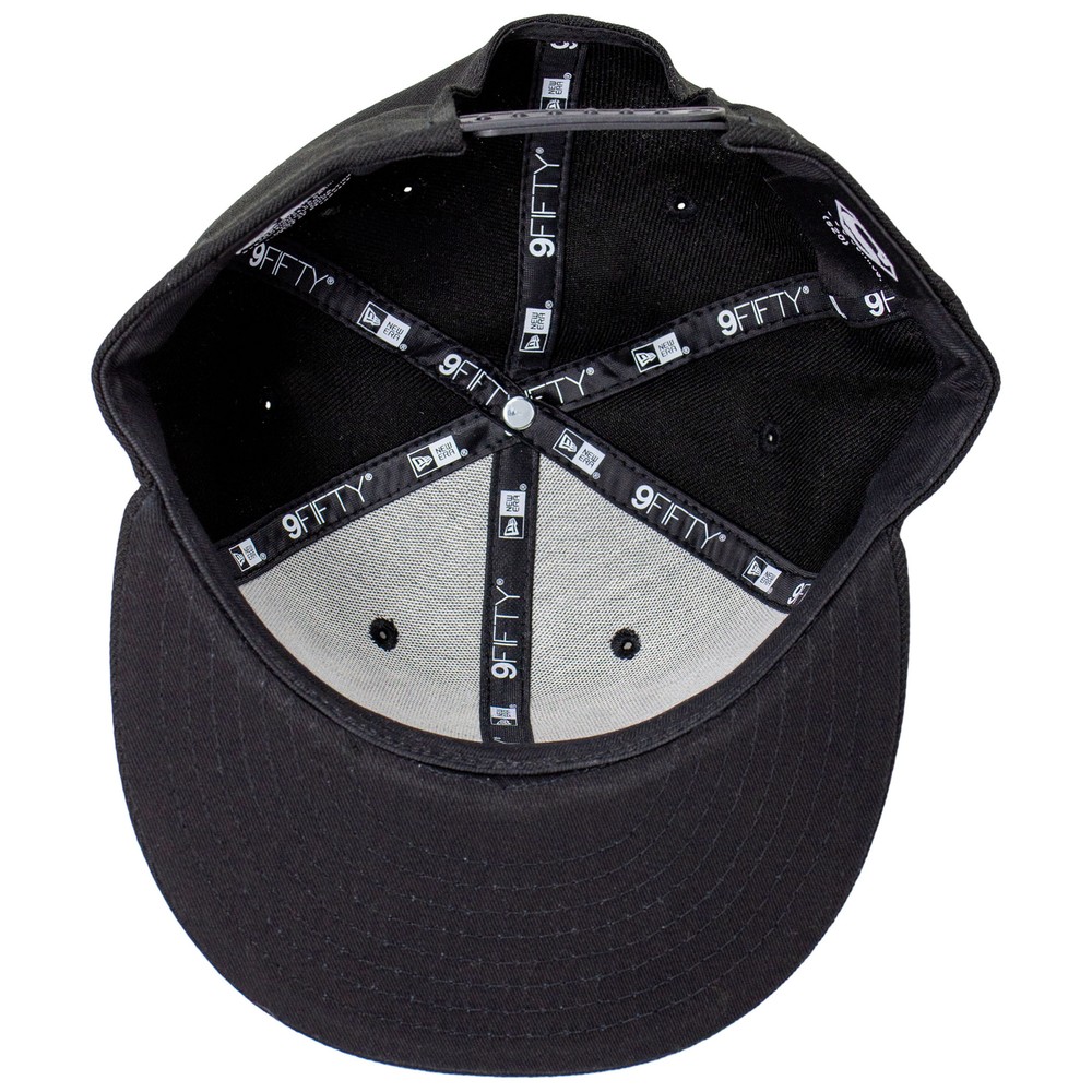 Superman Silver Symbol New Era 9Fifty Adjustable Hat Black
