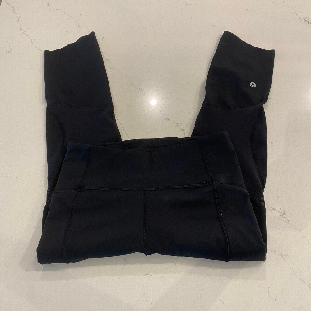 Lululemon On Pace Crop Leggings Black Size 4