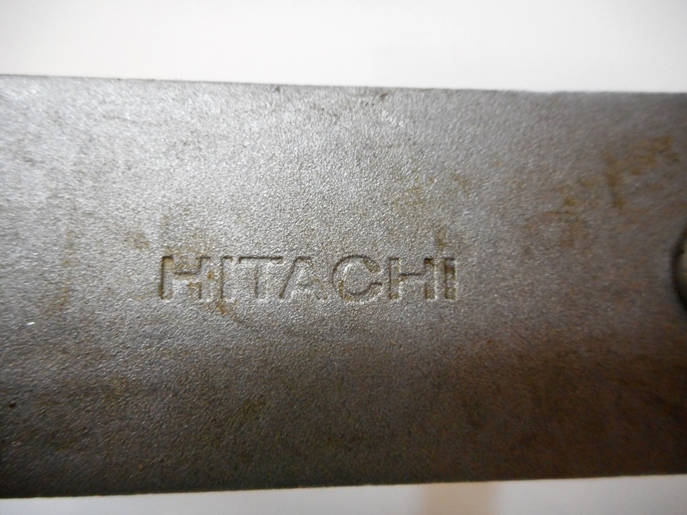 HITACHI, ROLLER CHAIN LINK, CHAIN 240, PITCH 3", ROLLER WIDTH 1-7/8"