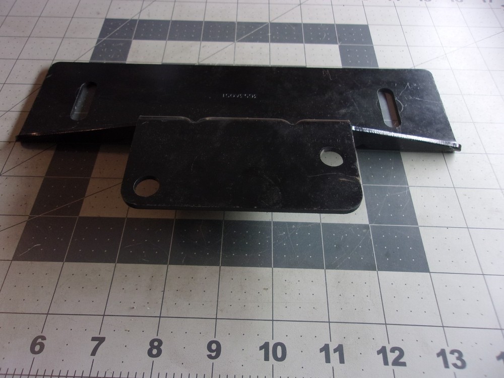 Perkins 3653A051 Bracket