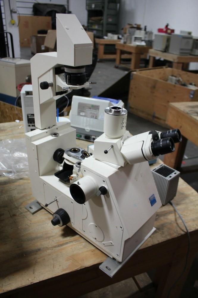 Zeiss Axiovert 10   Inverted Microscope