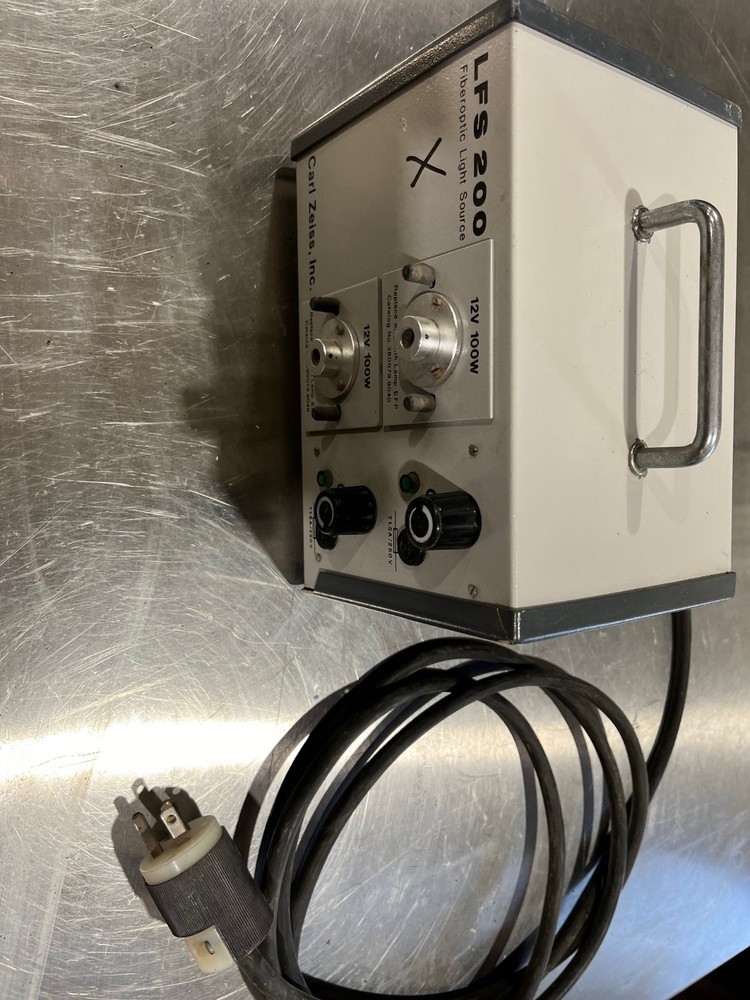 Zeiss LFS 200 fiberoptic light source