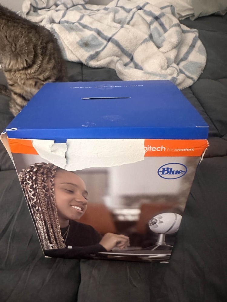 LOGITECH SNOW BALL ICE MICROPHONE.