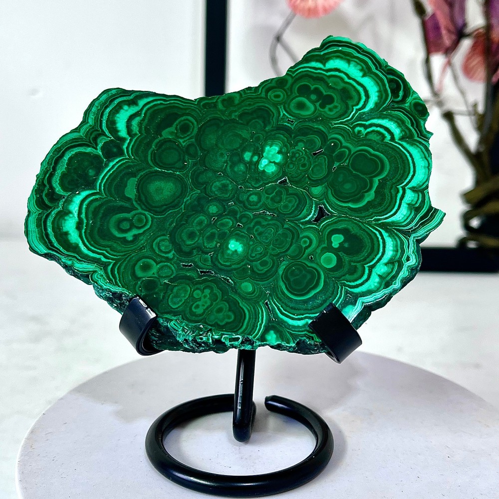339G Green Malachite Coarse Mineral Sample