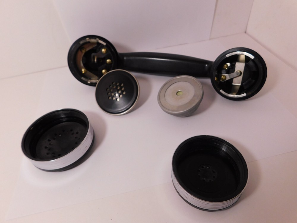 1 AUTOMATIC ELECTRIC Chrome Banded HANDSET w/Elements & Cleaned Tested & Working