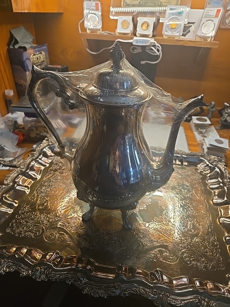 Sheridan Silverplated Teapot And Serving Tray