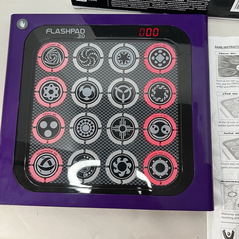FlashPad 3.0 Touch N Go LED Touchscreen Black Handheld Game w/ box &instructions