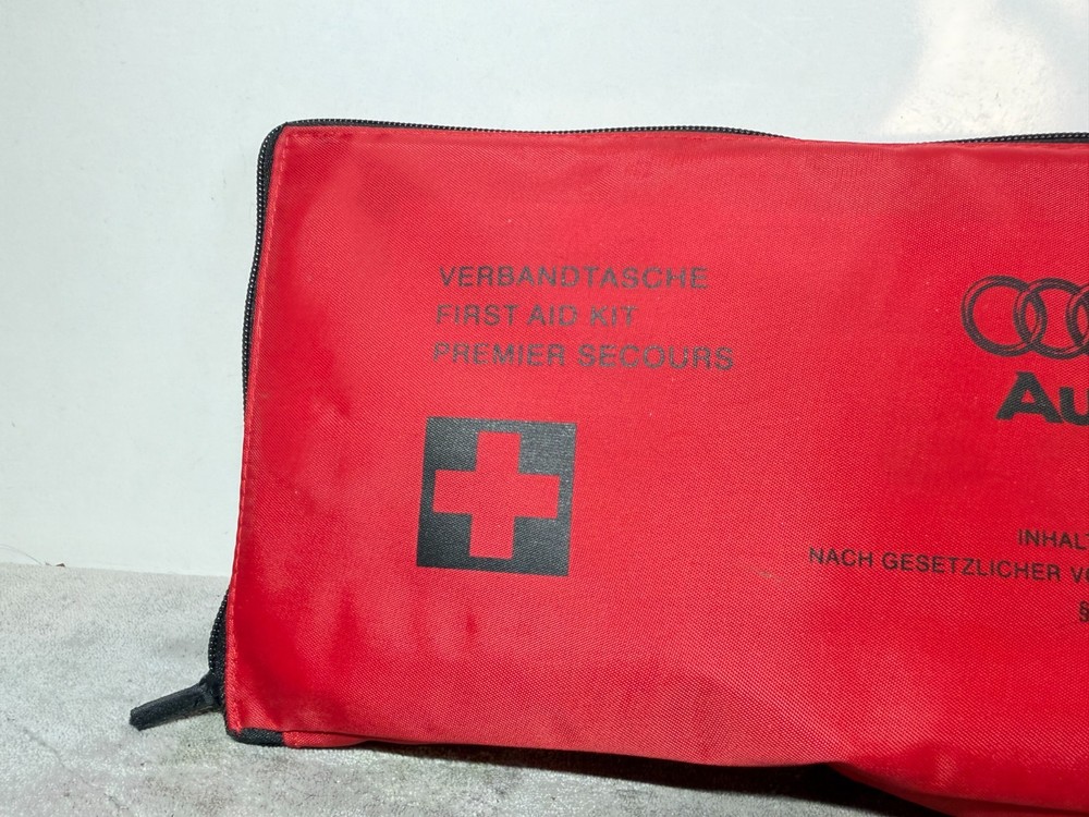 Audi First Aid Kit OEM 8E0860281