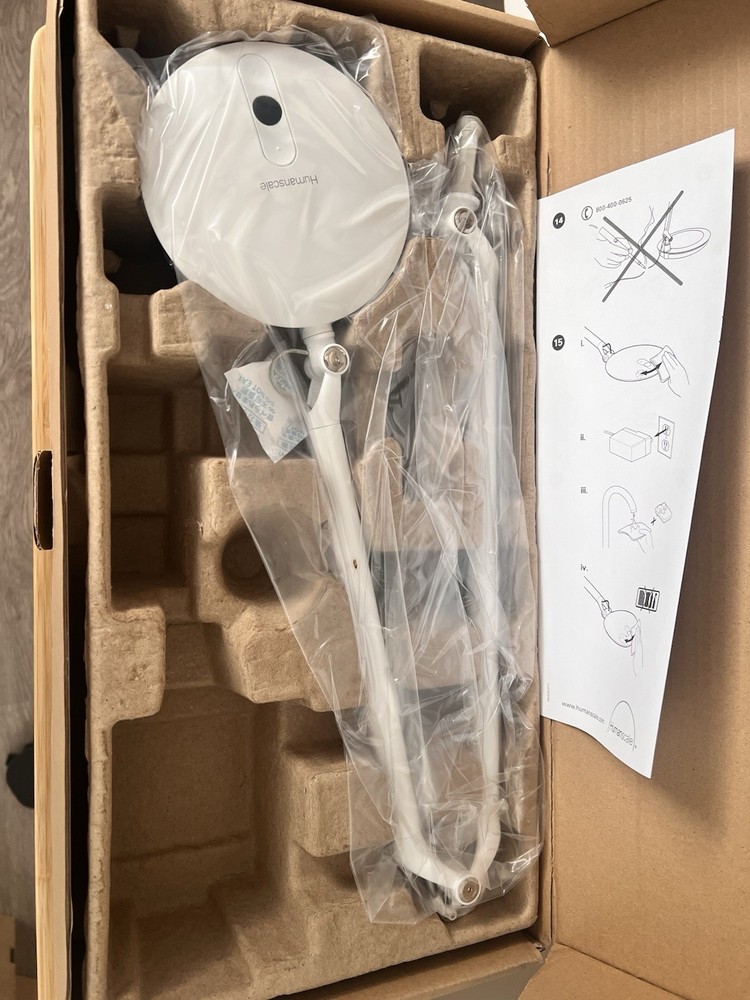 Humanscale Disc Task Light W/tech Charging base- White open-box, New